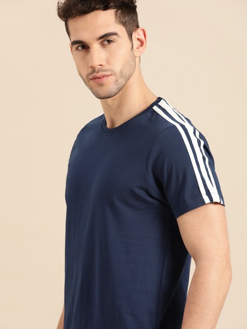 

ether Men Navy Blue Pure Cotton Solid Round Neck T-shirt