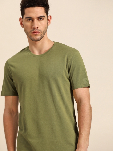 

ether Men Green Solid Pure Cotton Round Neck T-shirt