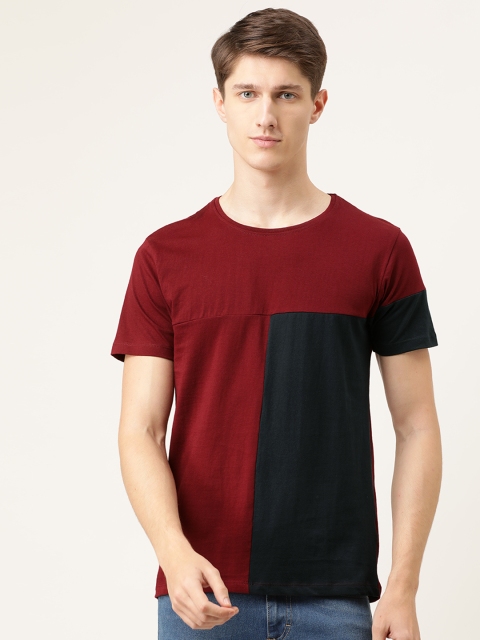 

The Indian Garage Co Men Maroon & Navy Blue Colourblocked Round Neck T-shirt