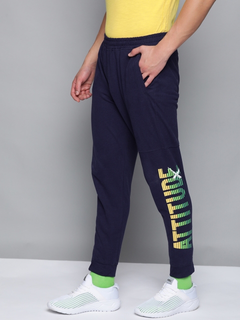 

HRX By Hrithik Roshan Men Medival Blue Typographic Regular Fit Mid-Rise Bio-Wash Lifestyle Joggers, Navy blue