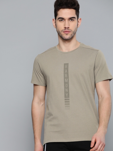 

HRX By Hrithik Roshan Men Brindle Solid Organic Cotton Antimicrobial Antimicrobial Yoga Tshirt, Beige