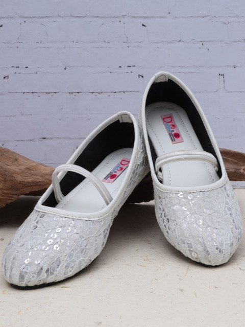 

DChica Girls White Woven Design Ballerinas