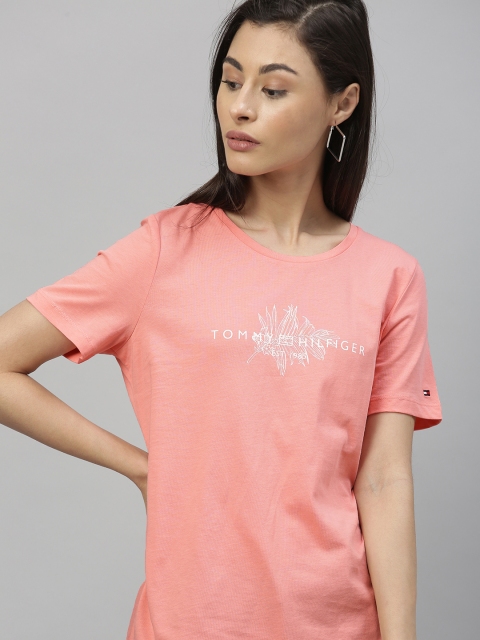 

Tommy Hilfiger Women Peach-Coloured Printed Organic Cotton T-shirt