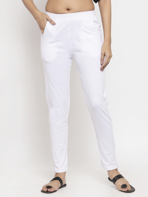 

NEUDIS Women White Solid Straight-Fit Ankle-Length Leggings