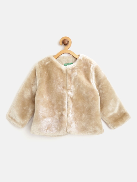 

United Colors of Benetton Girls Beige Solid Faux Fur Tailored Jacket