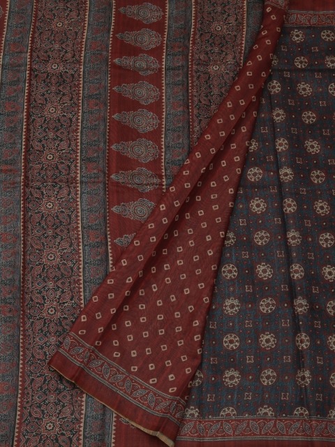 

Pothys Grey & Maroon Jute Silk Printed Saree