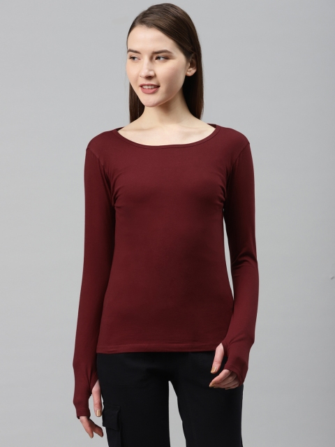 

Vemante Women Maroon Pure Cotton Solid Round Neck Pure Cotton T-shirt