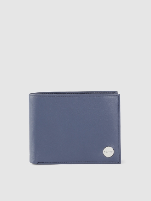 

Calvin Klein Men Blue Leather Two Fold Wallet