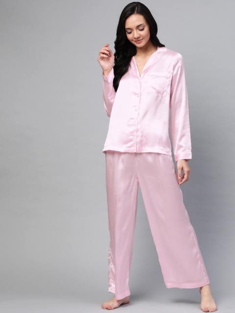 

SASSAFRAS Women Pink Solid Satin Finish Night suit