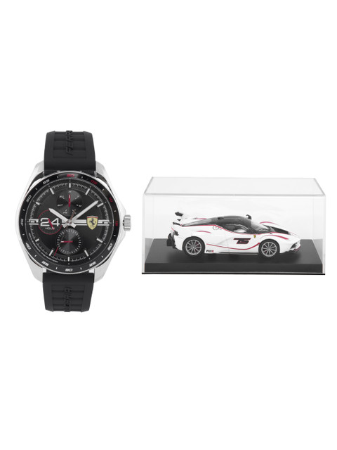 

SCUDERIA FERRARI Men Black & Silver-Toned Analogue Watch 0870045