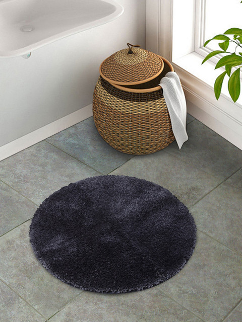 

SPACES Grey Solid 2110 GSM Round Bath Rug