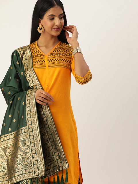 

VASTRANAND Green & Gold-Toned Woven Design Dupatta
