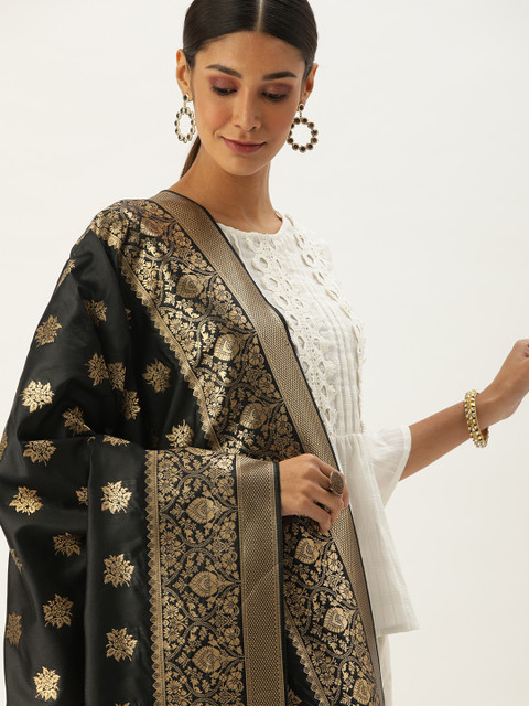 

VASTRANAND Black & Gold-Toned Woven Design Dupatta