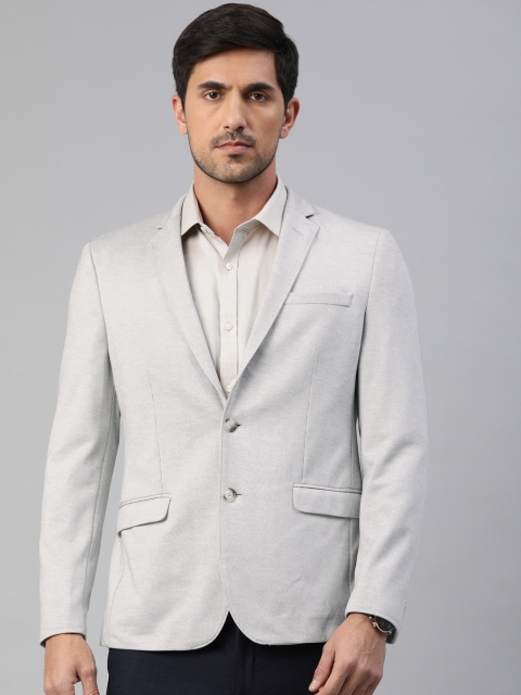 

Men Grey Solid Slim Fit Single Breasted Blazer