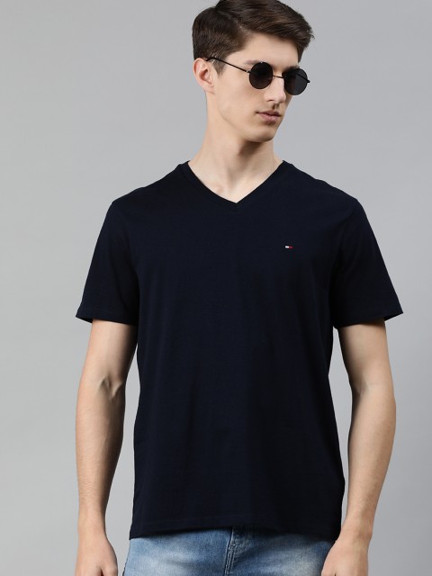 

Tommy Hilfiger Men Navy Blue Solid V-Neck T-shirt