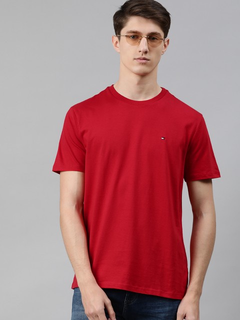 

Tommy Hilfiger Men Red Solid Round Neck T-shirt