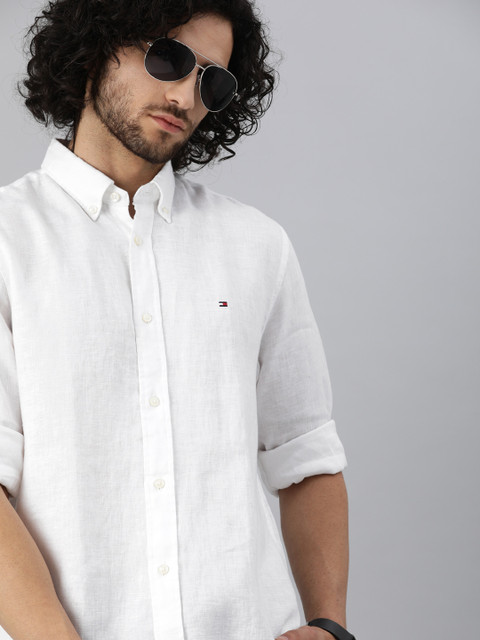 

Tommy Hilfiger Men White Regular Fit Solid Linen Casual Shirt