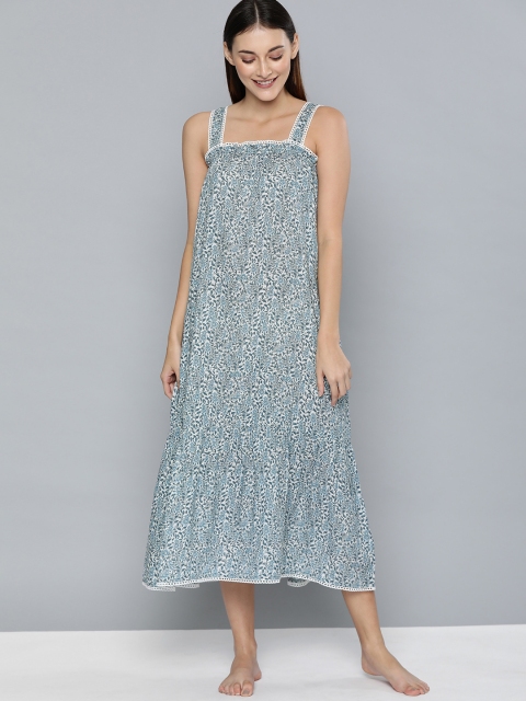 

Chemistry Blue & White Printed Nightdress