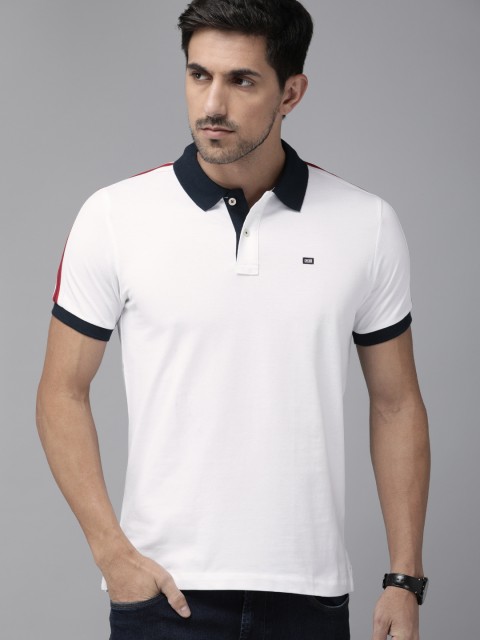 

Arrow Sport Men White Pure Compact Cotton Solid Polo Collar Pure Cotton T-shirt