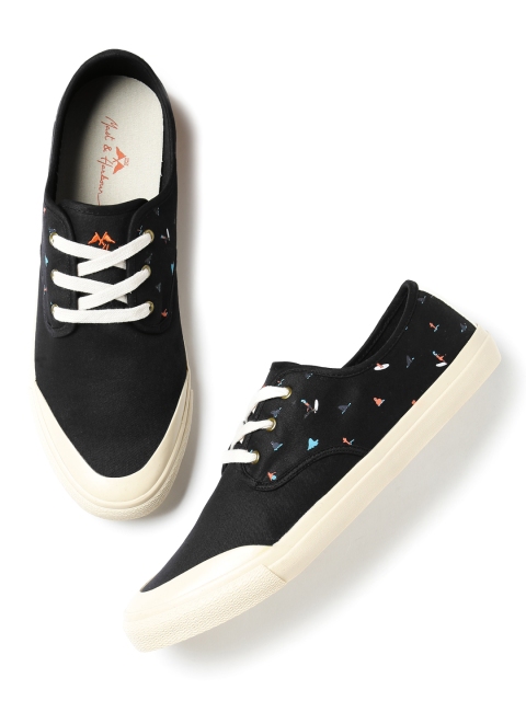 

Mast & Harbour Men Black Printed Sneakers