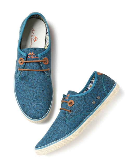 

Mast & Harbour Men Teal Green Paisley Print Sneakers