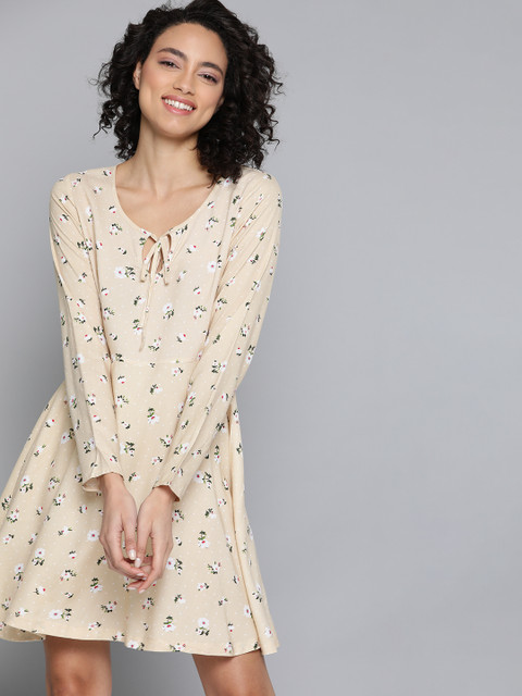 

Mast & Harbour Women Beige Floral Print Fit & Flare Dress