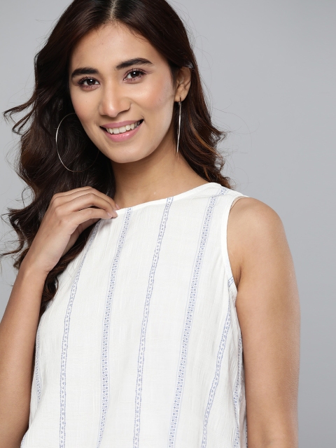 

Mast & Harbour Women White & Blue Striped Top