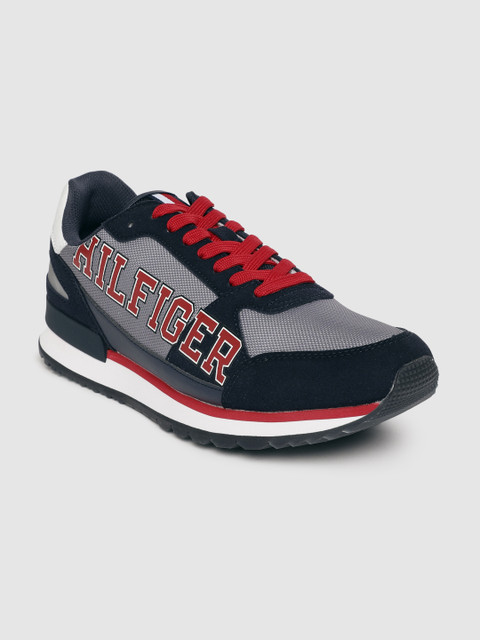 

Tommy Hilfiger Men Blue Sneakers