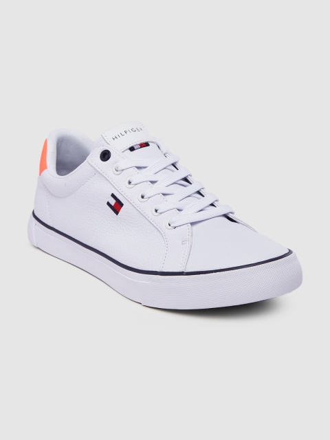 

Tommy Hilfiger Men White tmRANDAL Solid Sneakers
