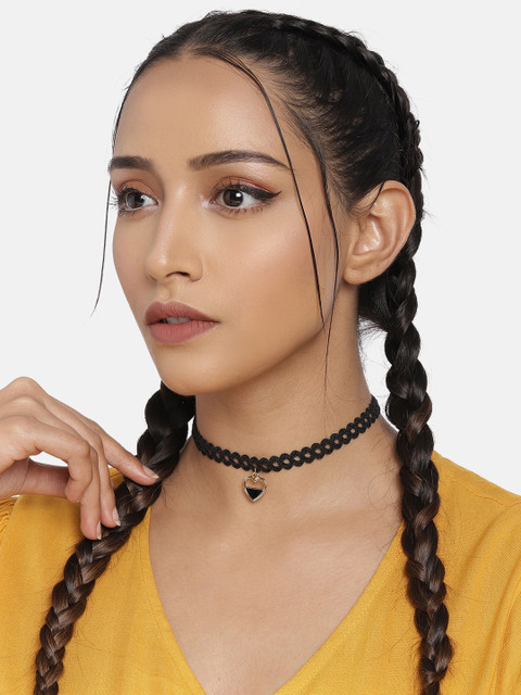 

DressBerry Black Synthetic Choker Necklace