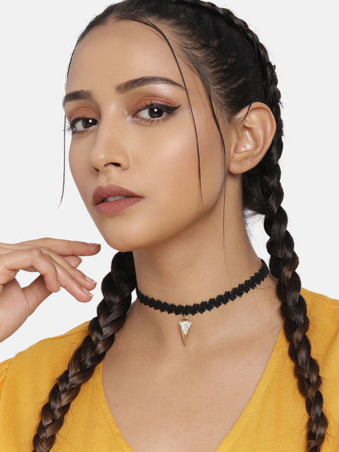 

DressBerry Black Crochet Choker Necklace