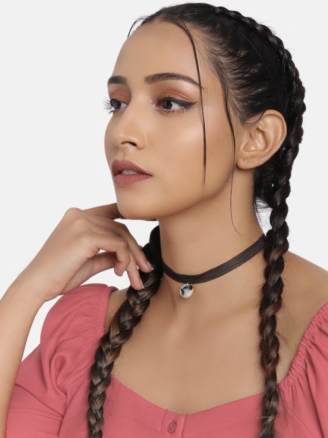 

DressBerry Black Choker Necklace