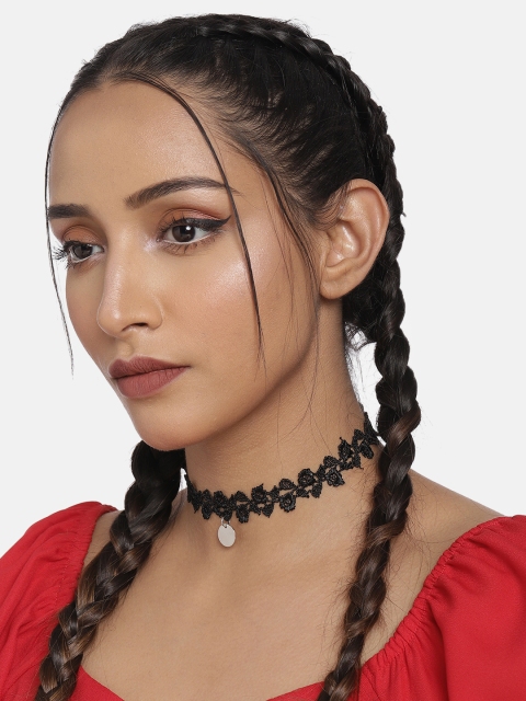 

DressBerry Black Crochet Choker Necklace