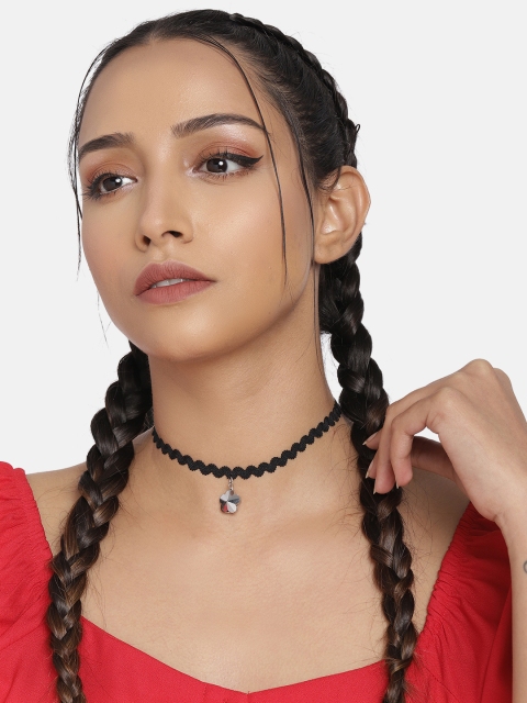 

DressBerry Black Choker Necklace