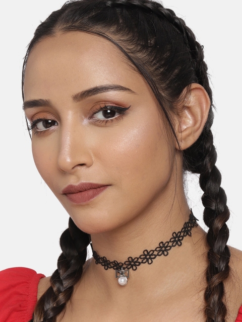 

DressBerry Black Choker Necklace
