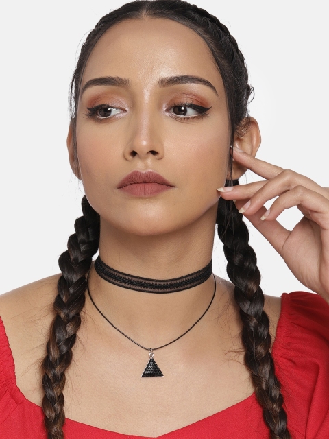 

DressBerry Black Choker Necklace