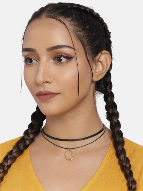 

DressBerry Black Synthetic Choker Necklace