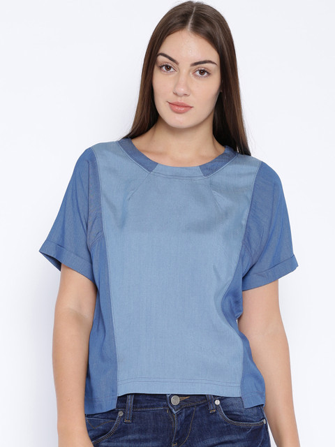 

Lee Blue Slim Fit Top