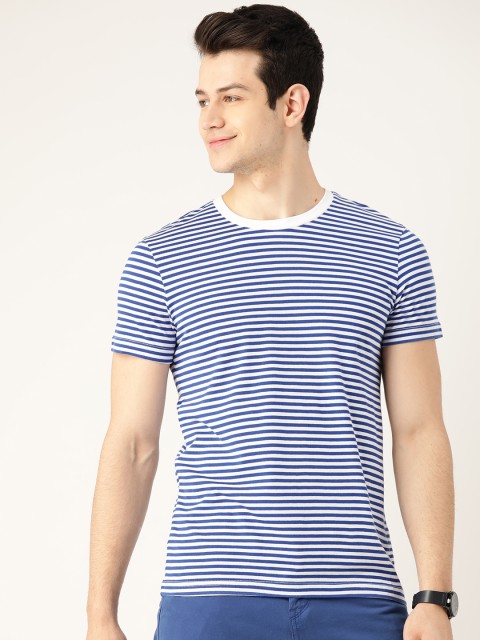 

United Colors of Benetton Men White & Blue Striped Round Neck T-shirt