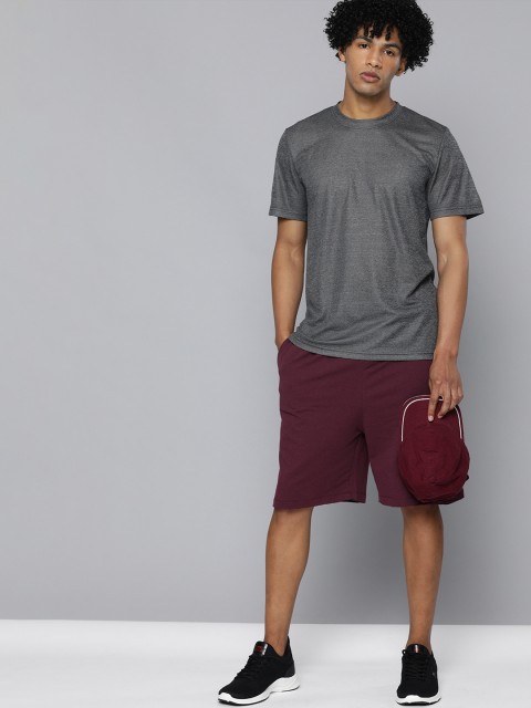 

HRX By Hrithik Roshan Men Fig Solid Drop Crotch Fit Mid-Rise Bio-Wash Gold Finish Lifestyle Shorts, Burgundy