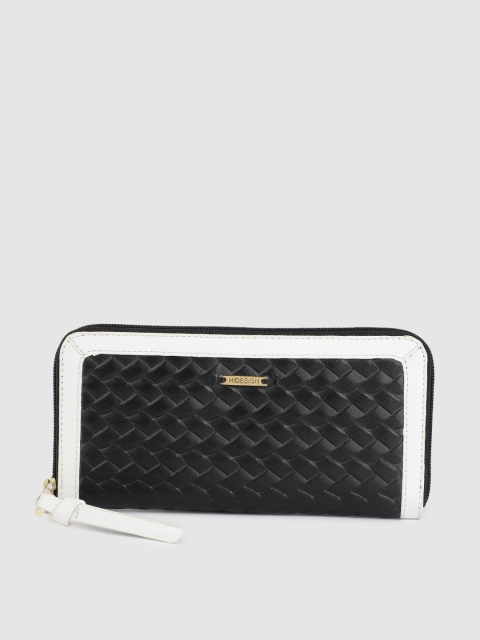 

Hidesign Women Black Textured Leather Zip Around Wallet