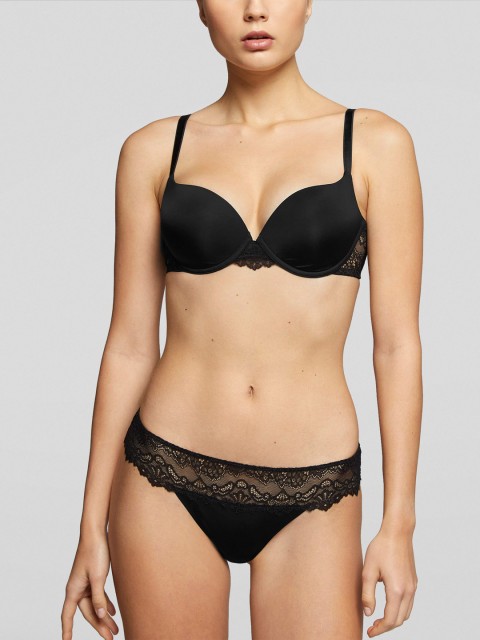 

YAMAMAY Black Solid Underwired Heavily Padded Push-Up Bra IPUD99X036_BL