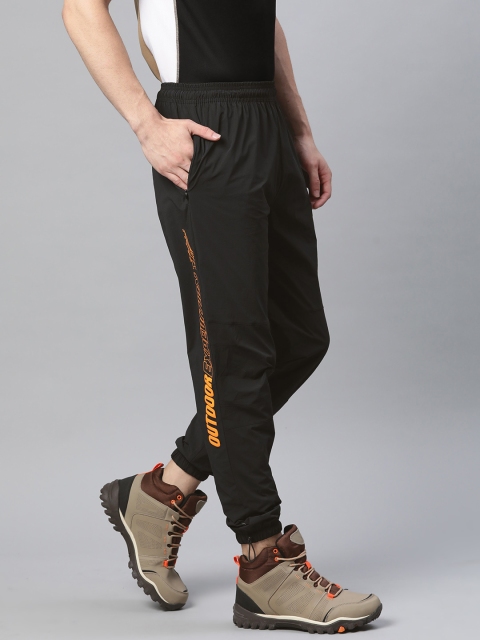 

HRX By Hrithik Roshan Men Jet Black Typographic Regular Fit Rapid-Dry Outdoor Joggers