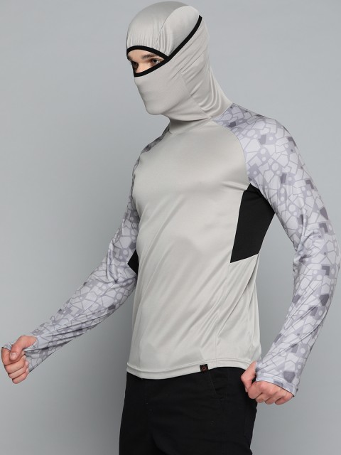 

HRX By Hrithik Roshan Men Wet Weather & Jet Black Colourblock Convertable Neck Rapid-Dry Anti-Static Outdoor Tshirt, Grey