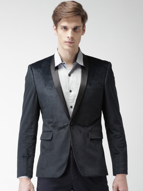 

INVICTUS Men Black Single-Breasted Slim Fit Party Tuxedo