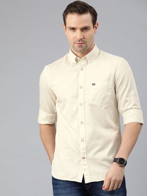 

Arrow Sport Men Off-White Slim Fit Solid Casual Shirt
