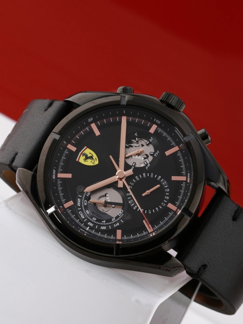 

SCUDERIA FERRARI Men Black Analogue Watch 0830752