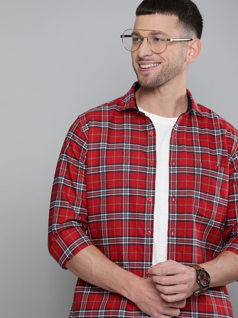 

Mast & Harbour Men Rust & White Regular Fit Checked Casual Shirt