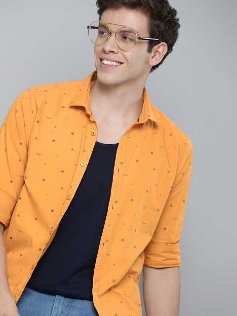 

Mast & Harbour Men Mustard Orange & Black Regular Fit Printed Casual Shirt