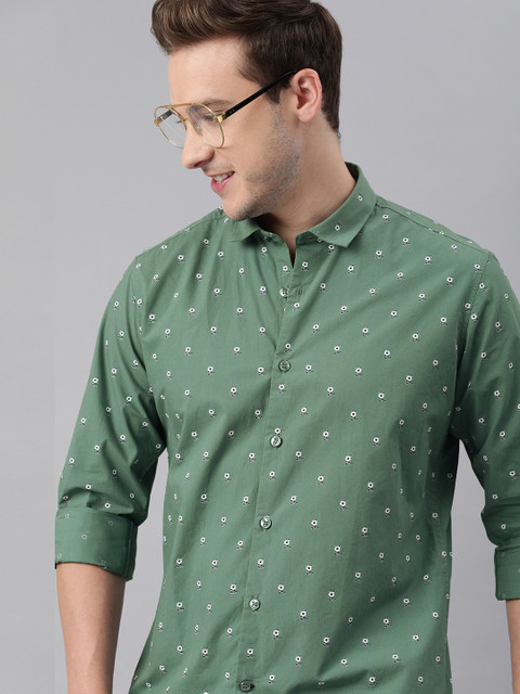 

Mast & Harbour Men Green Floral Printed Casual Shirt
